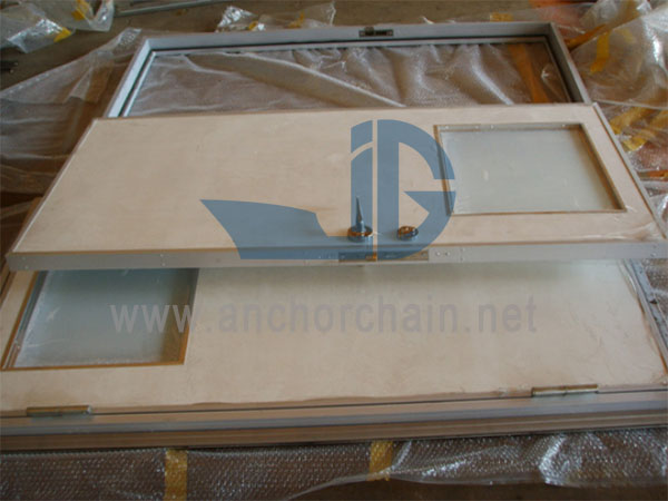Wetterfeste Schiebetür aus Aluminium