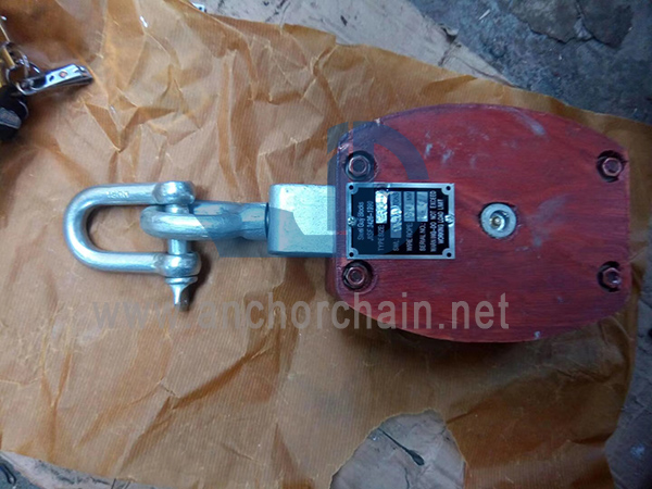 JIS F3426 Schiffsintern gebundener Holzblock einzeln mit Schäkel