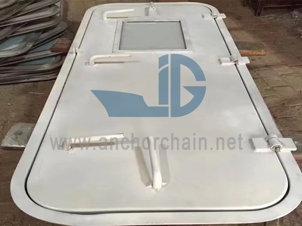 Einflügelige wetterfeste Marinetür aus Aluminium