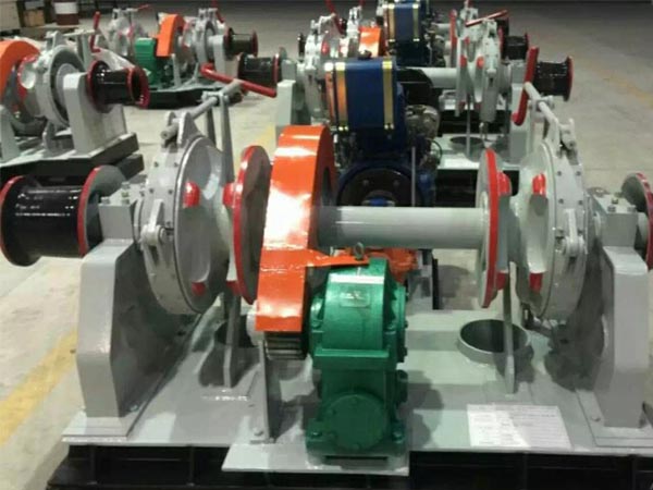 Hydraulische Ankerwinde vom symmetrischen Typ